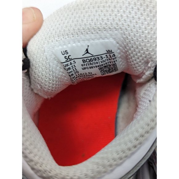 AIR JORDAN 1 MID SE TD 'TAKE FLIGHT' Size 5C - Picture 9 of 9